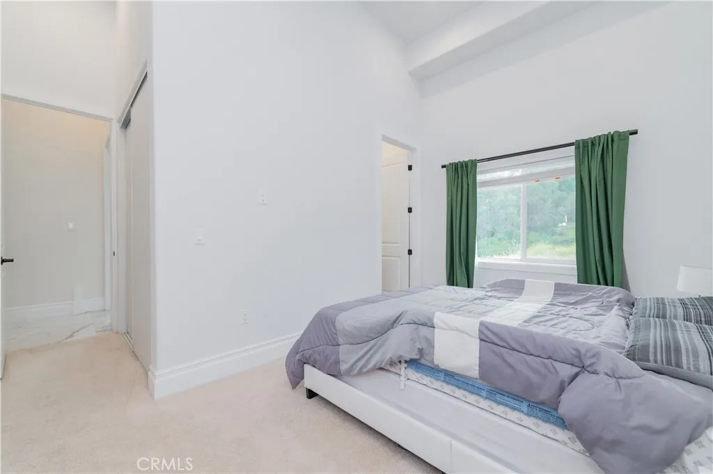 451 Avenida Esplendor, Walnut, California 91789 home-pic-32